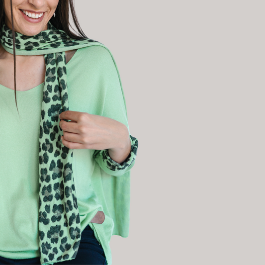 Miriam Light Knit Animal Scarf Top - Green