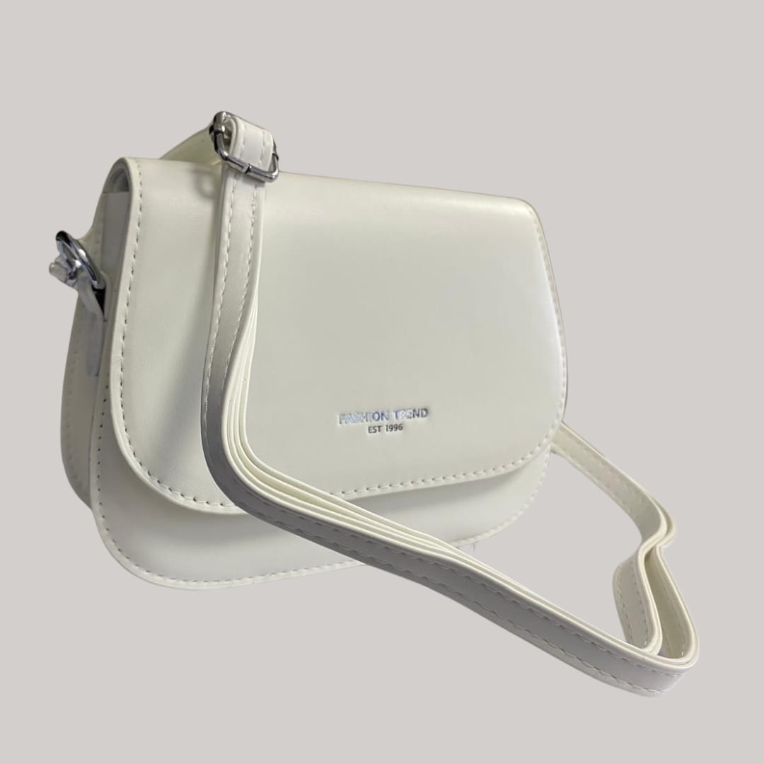 Cutesy White Bag ZB0031
