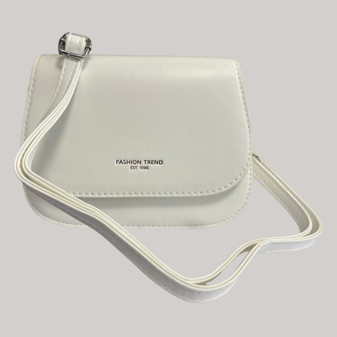 Cutesy White Bag ZB0031