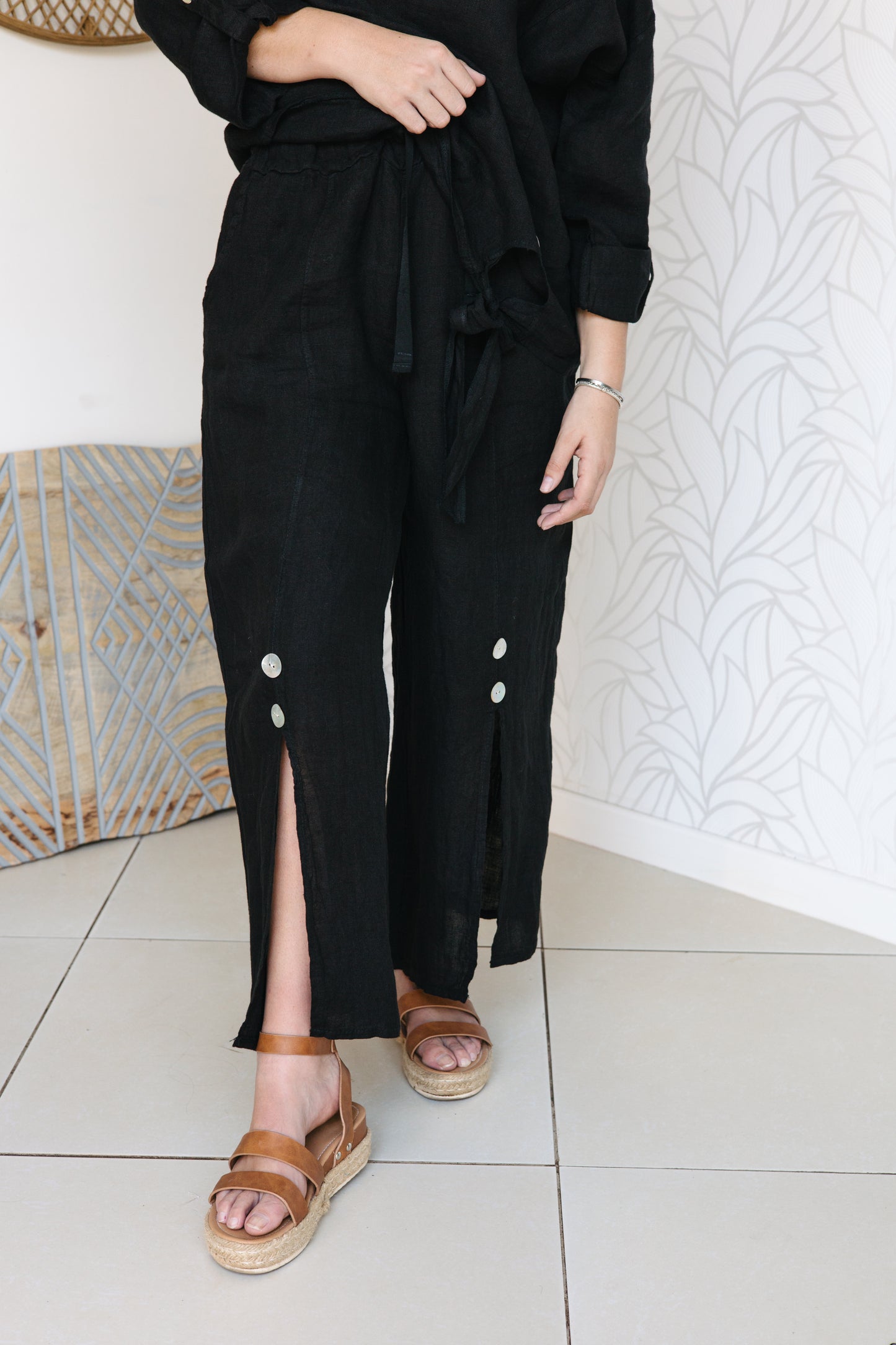 LINEN SETS - MADE IN ITALY - BLACK