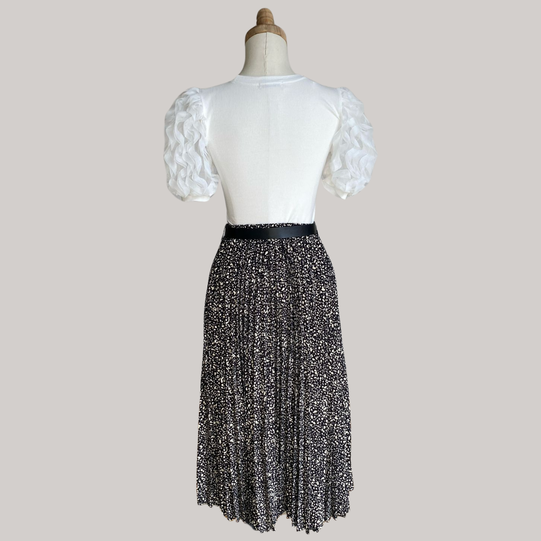 Frill T - White