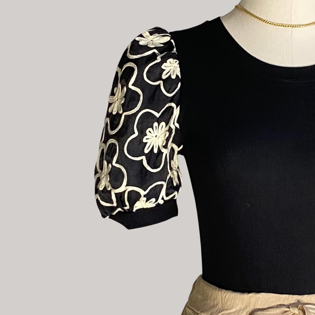 Avery Top - Black
