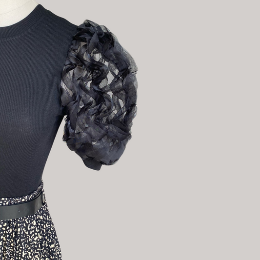 Frill T - Black