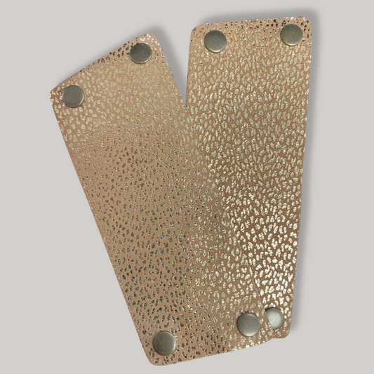 Interchangeable leather sandal
Premium leather switch sandal strap close up